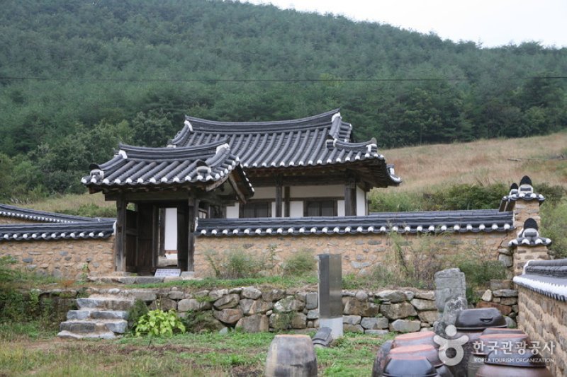 ［名品古宅］聾岩宗宅（[명품고택]농암종택） (6/52)