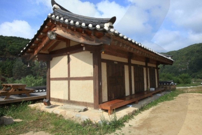 ［名品古宅］聾岩宗宅（[명품고택]농암종택） (34/52)