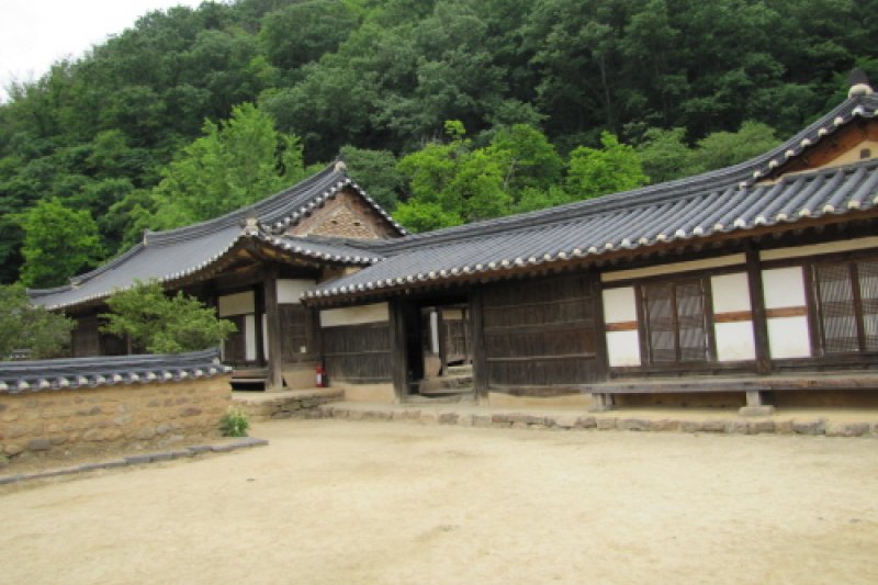 松韶古宅（송소고택） (1/25)