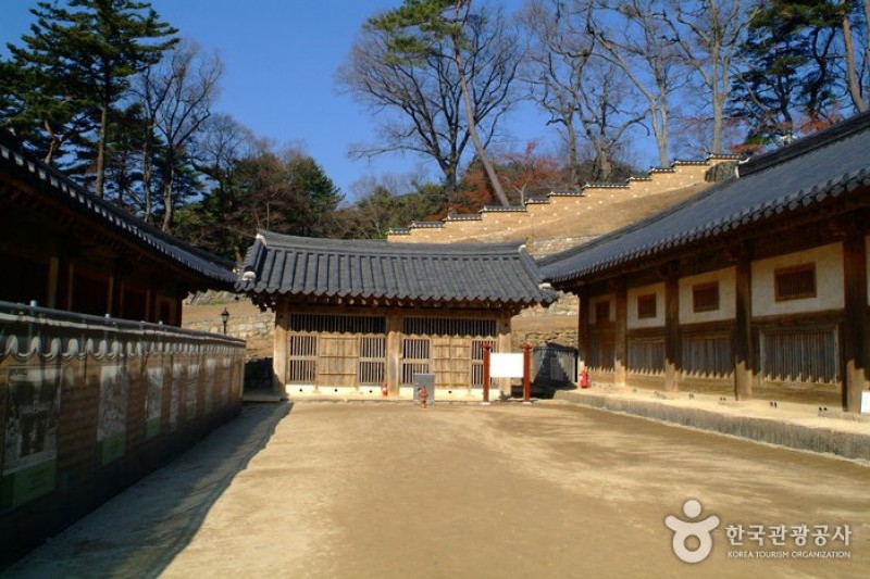 海印寺蔵経板殿 [ユネスコ世界文化遺産]해인사 장경판전 [유네스코 세계문화유산] (5/7)