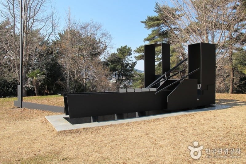 南望山彫刻公園 (5/9)