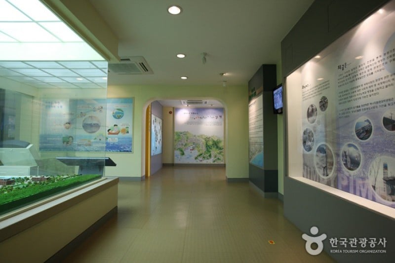 エネルギー環境科学公園エネルギー展示館 (18/22)