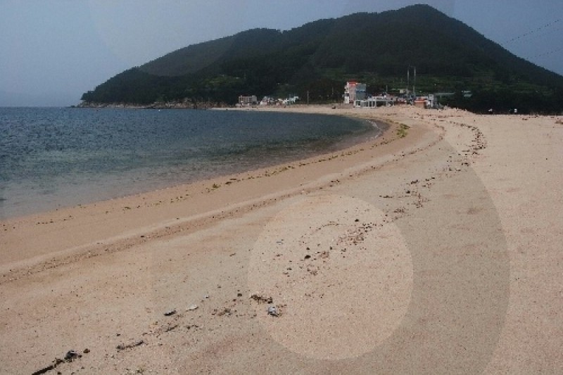 比珍島 (2/5)