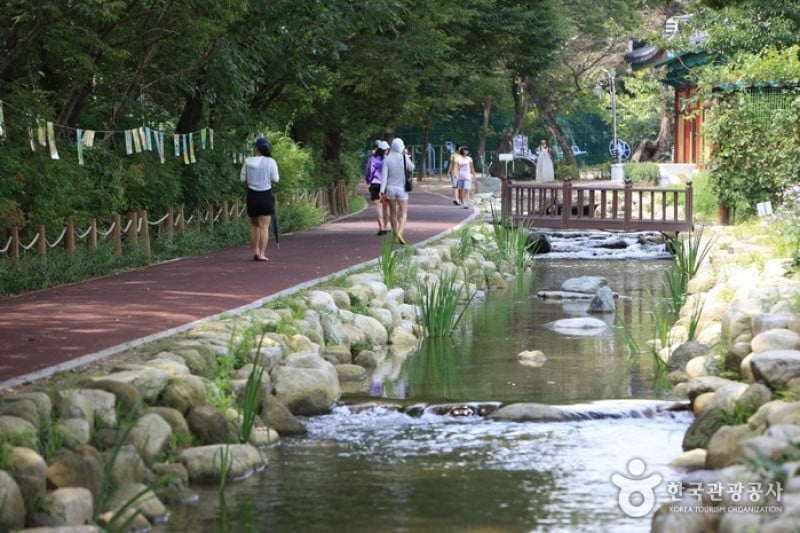 上林公園 (7/12)