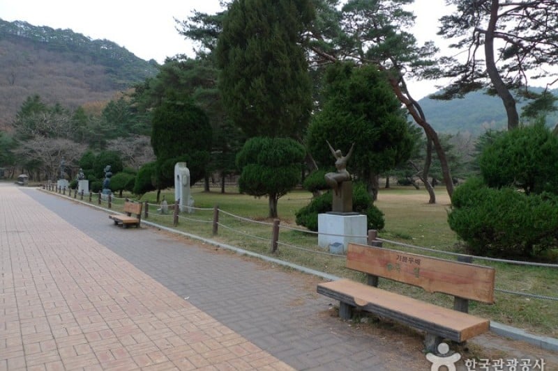 俗離山国立公園（忠清北道）（속리산국립공원 (4/24)