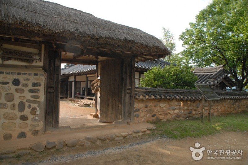 清風文化財団地 (34/82)