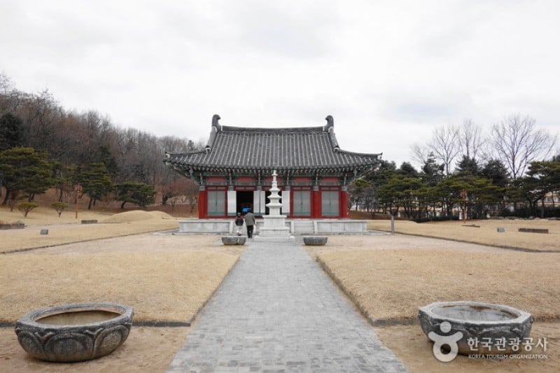清州 古印刷博物館（興徳寺址）（청주 고인쇄박물관 (23/27)