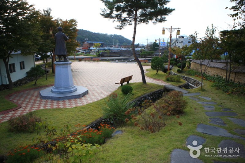 鄭芝溶文学館（정지용 문학관） (10/15)