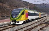 中部内陸観光列車「O-train」