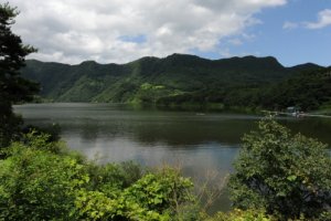 槐山湖（괴산호）