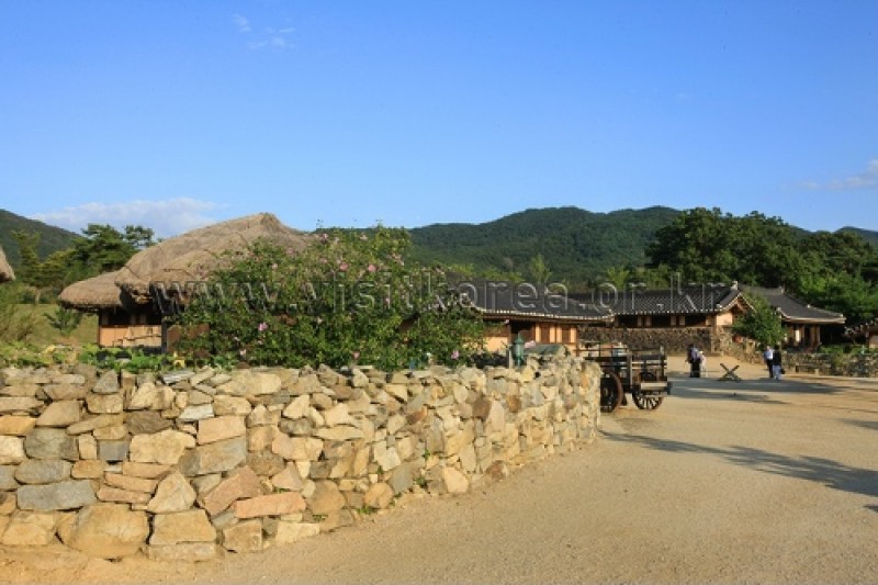 牙山外岩民俗村 (33/60)