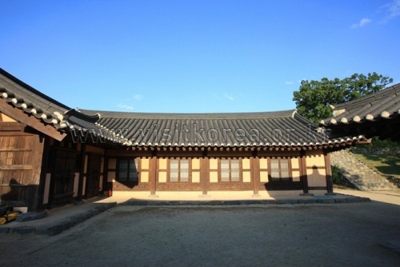 牙山外岩民俗村 (40/60)