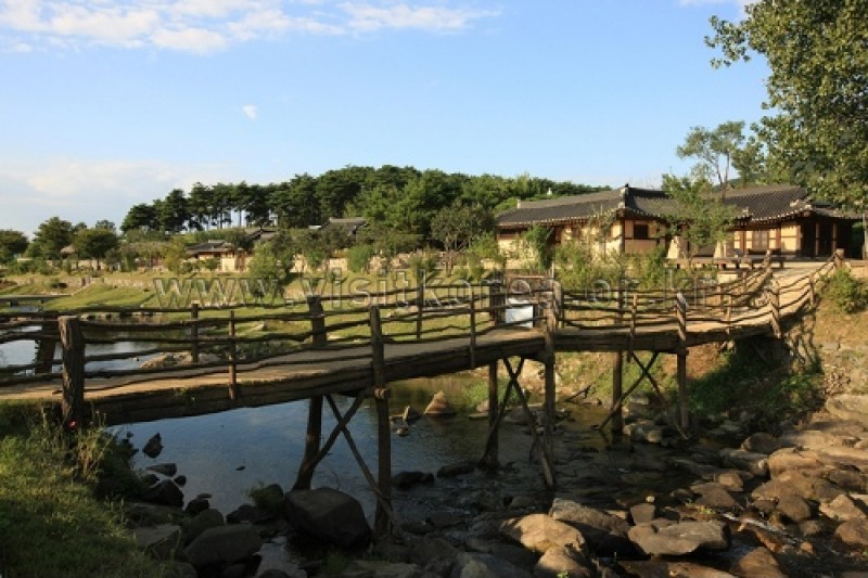 牙山外岩民俗村 (48/60)