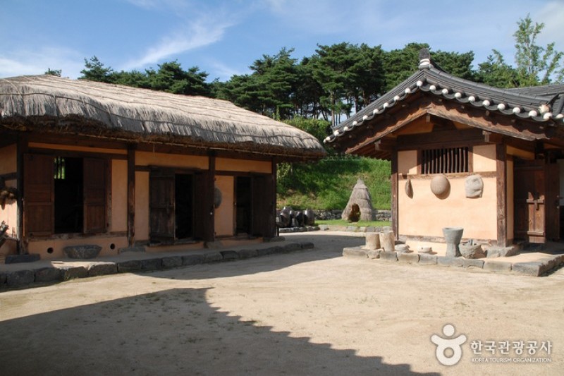 牙山外岩民俗村 (53/60)