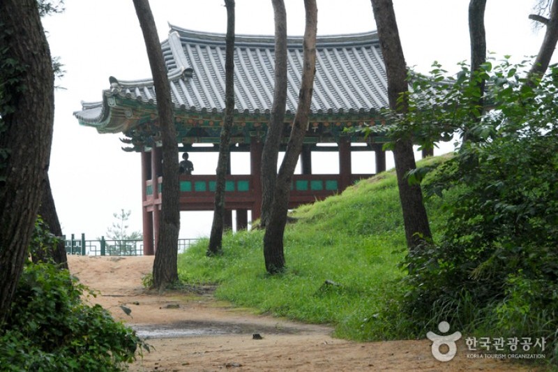 官北里遺跡と扶蘇山城［ユネスコ世界文化遺産］ (25/43)
