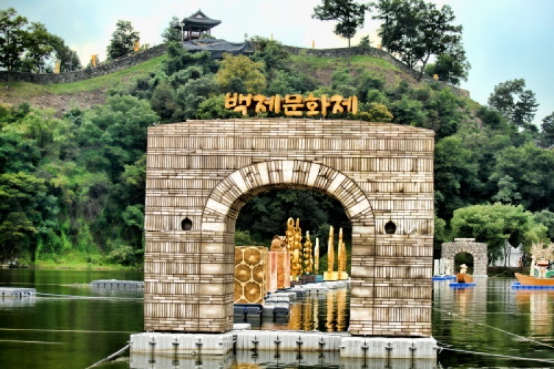 百済文化祭 (1/6)