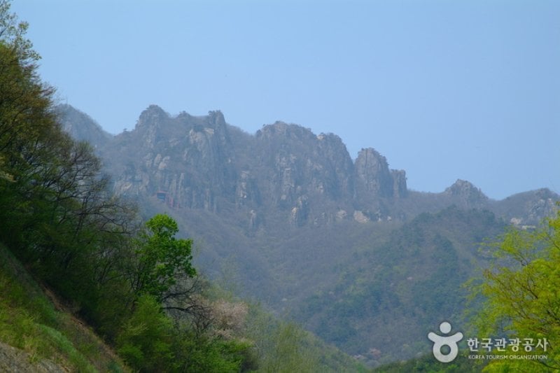 大屯山道立公園（錦山地域）（대둔산도립공원(금산지역)） (1/36)