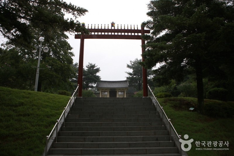 忠義祠 (58/63)