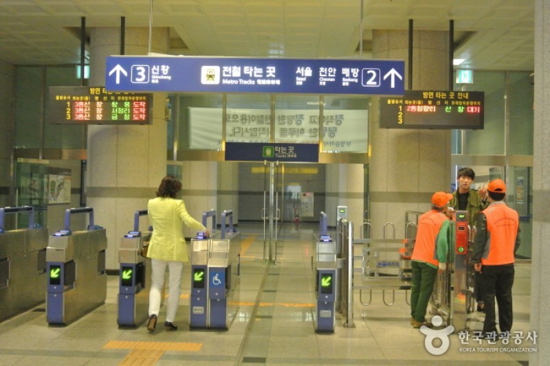 温陽温泉駅 (3/6)