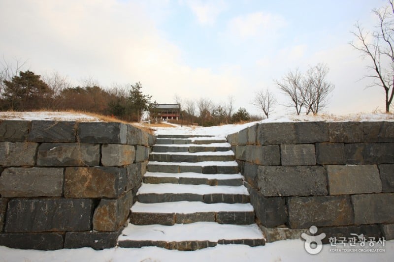 階伯将軍遺跡地 (7/38)