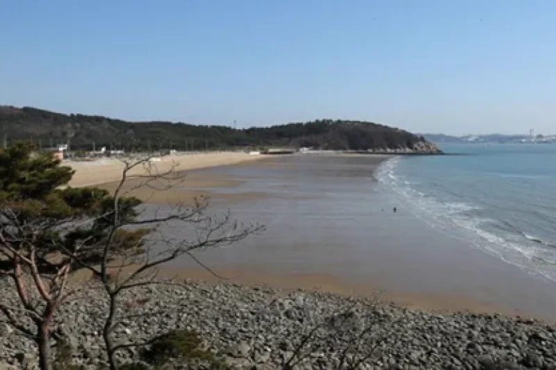 蘭芝島海水浴場 (2/5)