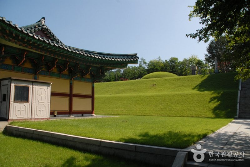 錦山 七百義塚（금산 칠백의총） (4/18)