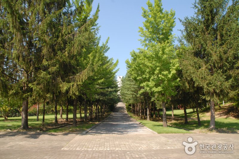 錦山 七百義塚（금산 칠백의총） (15/18)