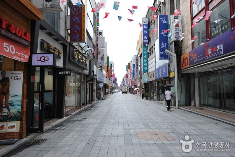 忠壮路 (1/8)