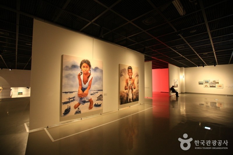 光州市立美術館 (2/10)