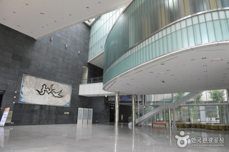 光州市立美術館 (6/10)