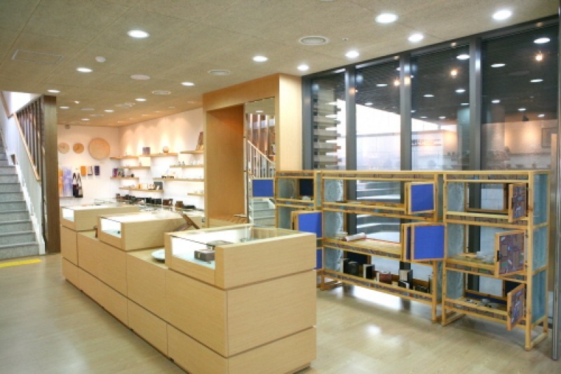 コリアハウス文化商品館 (6/6)