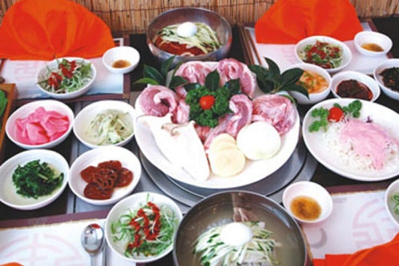 黒豚焼きの店・ハヨン（흑돼지구이집 하영） (1/11)