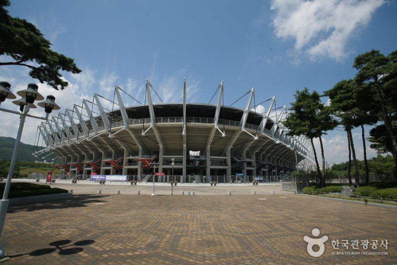 文殊サッカー競技場 (3/6)