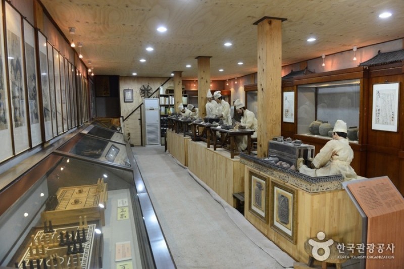 燕岐郷土博物館 (3/4)