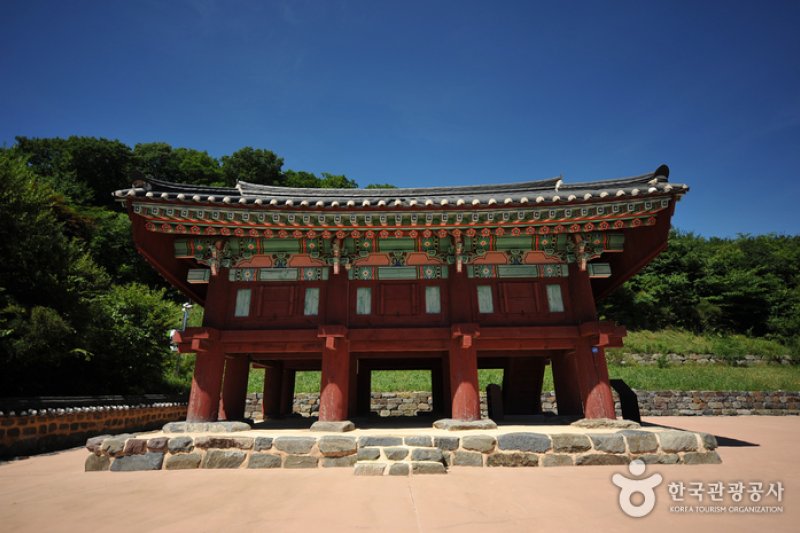 赤裳山史庫址（적상산사고지） (2/6)