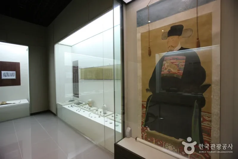 水原博物館 (2/11)