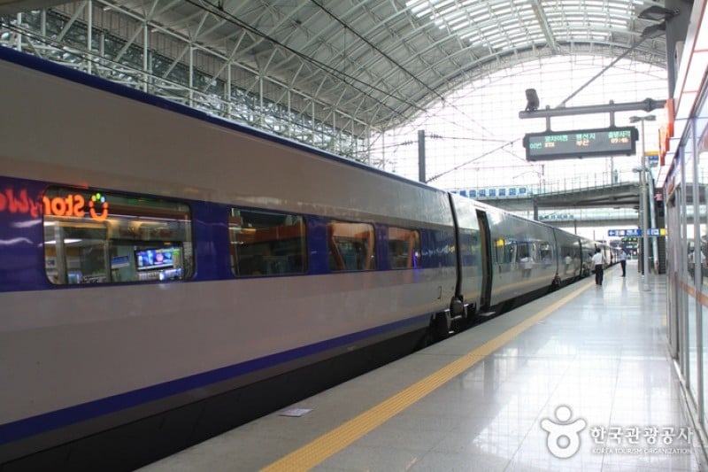 光明駅 (1/8)