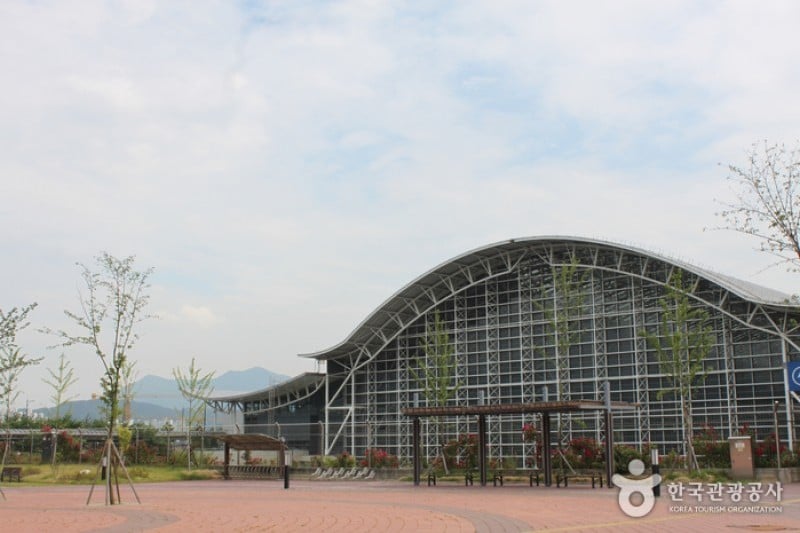 光明駅 (8/8)