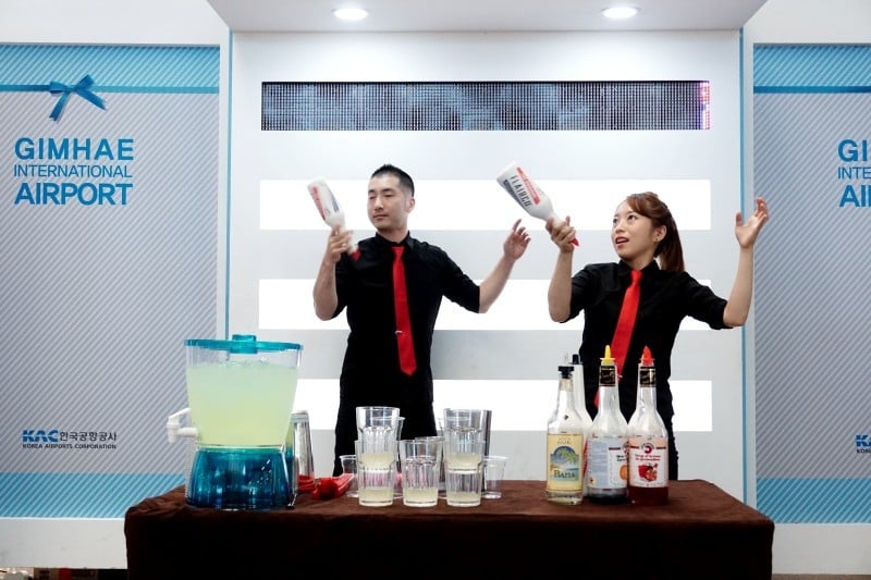  金海空港に文化が出現した!  韓国空港公社シーズンフェスティバルカクテル公演 (13/31)