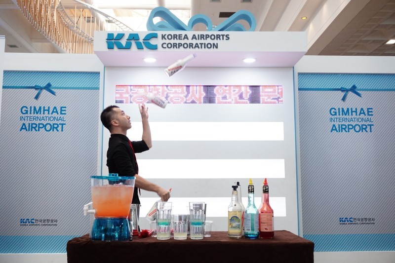  金海空港に文化が出現した!  韓国空港公社シーズンフェスティバルカクテル公演 (18/31)
