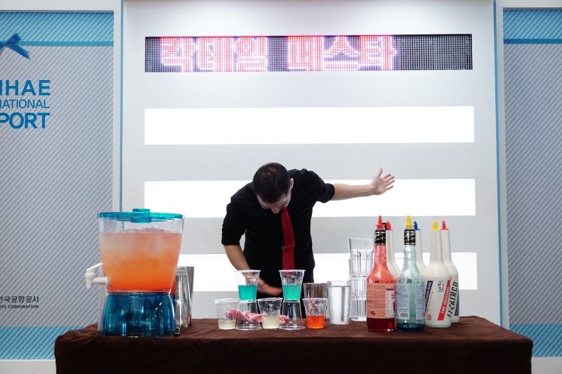  金海空港に文化が出現した!  韓国空港公社シーズンフェスティバルカクテル公演 (21/31)