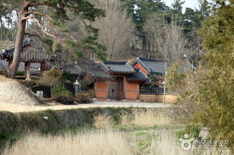 霊岩鳩林伝統韓屋村 (25/42)