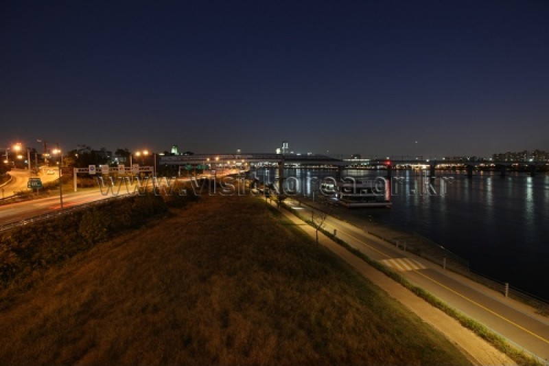 漢江市民公園 望遠地区（望遠漢江公園） (17/32)