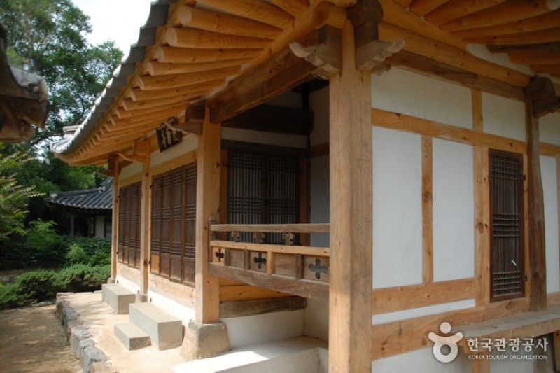 尤庵史跡公園 (11/42)
