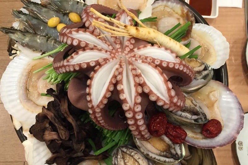 高麗参鶏湯 (5/8)