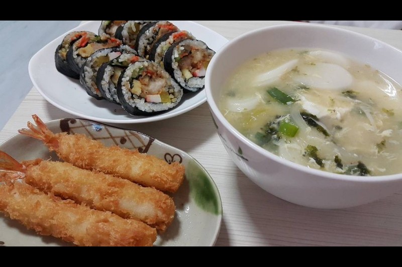 チャールズ炭火キンパプ (8/20)