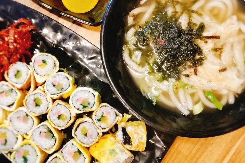 チンスンジャキンパプ（진순자김밥） (10/13)