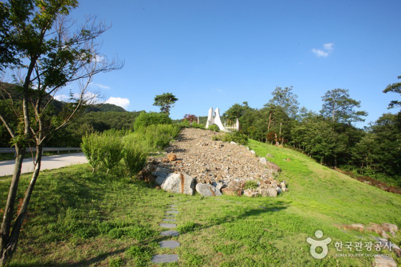 華川 碑木公園（화천 비목공원） (9/17)
