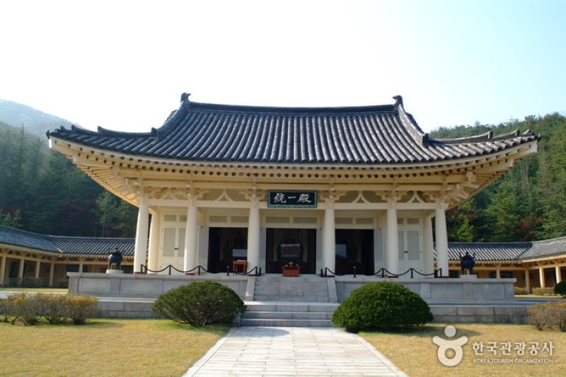 統一殿（慶州）（통일전（경주）） (1/14)