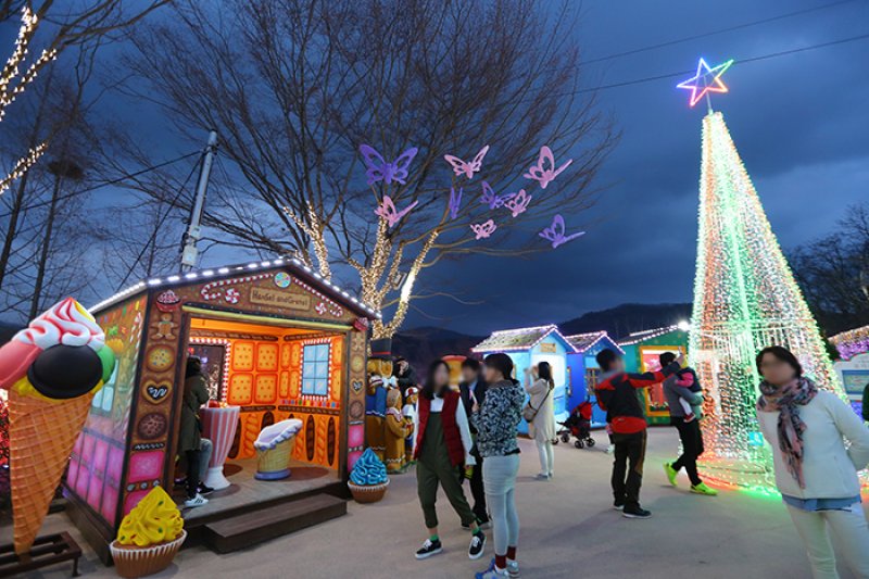 清道プロバンスピョルピッ童話村光祭り（청도프로방스 별빛동화마을 빛축제） (2/12)